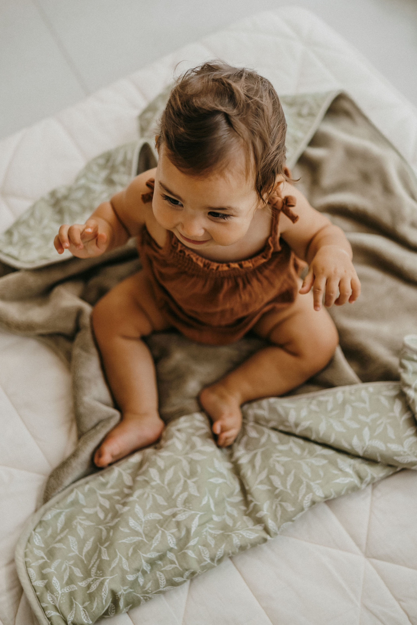 Zakuw kahepoolne suur musliintekk ja fliistekk lastele kinkepakendis katsikuks