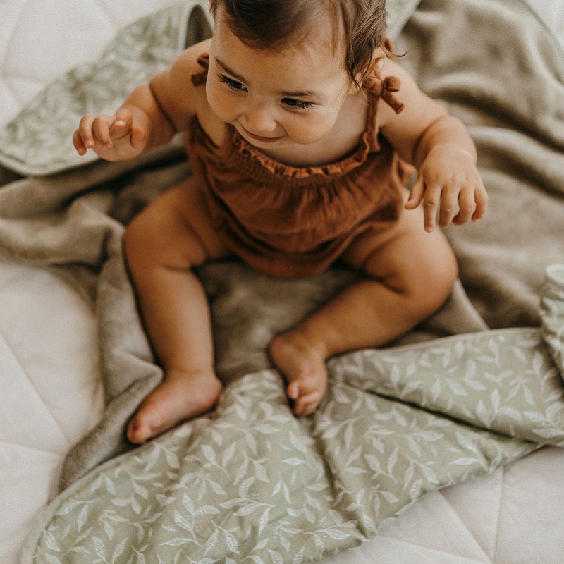 Zakuw kahepoolne suur musliintekk ja fliistekk lastele kinkepakendis katsikuks