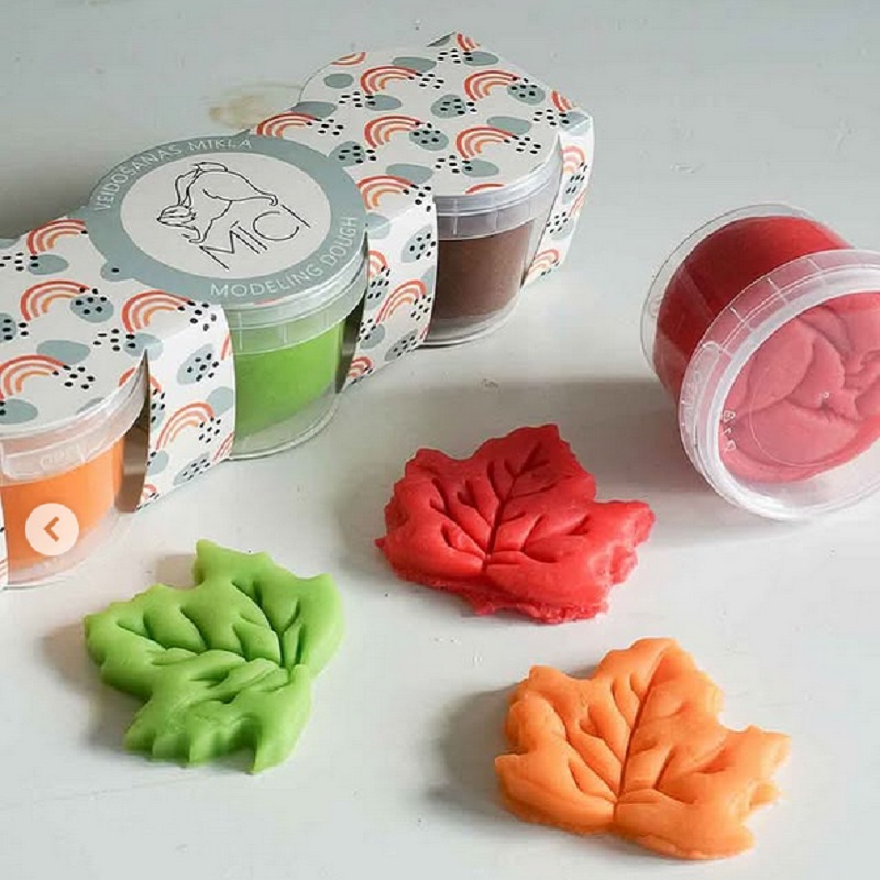 Looduslik ja ohutu MICI plastiliinivorm ja piparkoogivorm vahtraleht