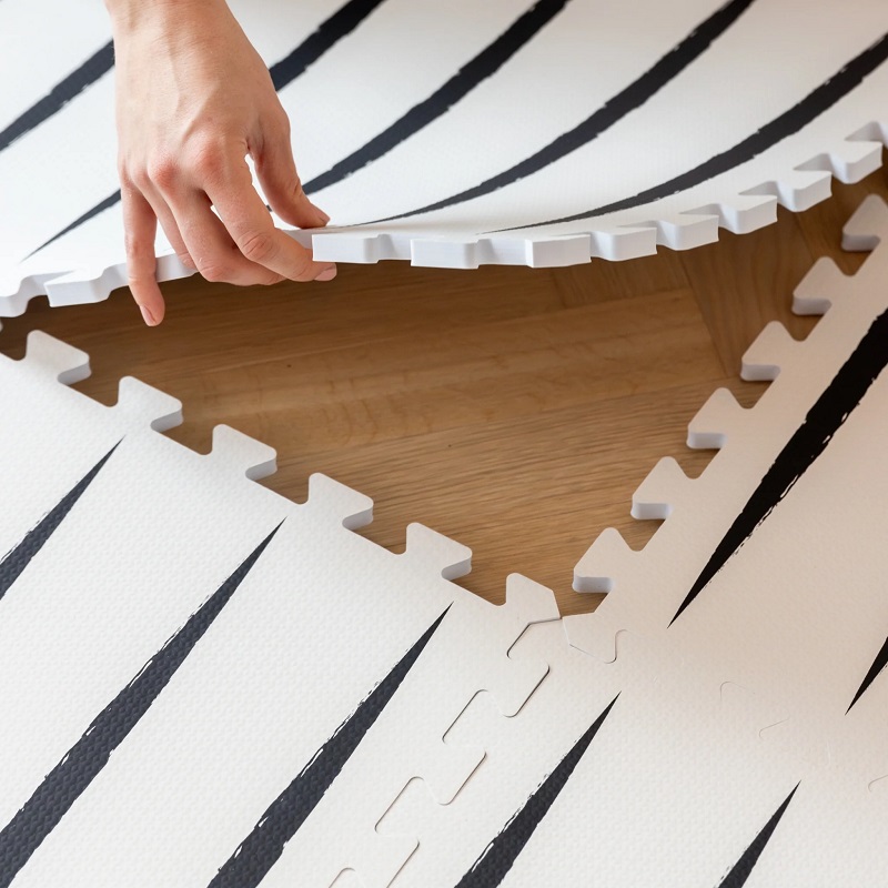 Eeveve puslematt – veekindel ja libisemiskindel mängu- ja treeningmatt.