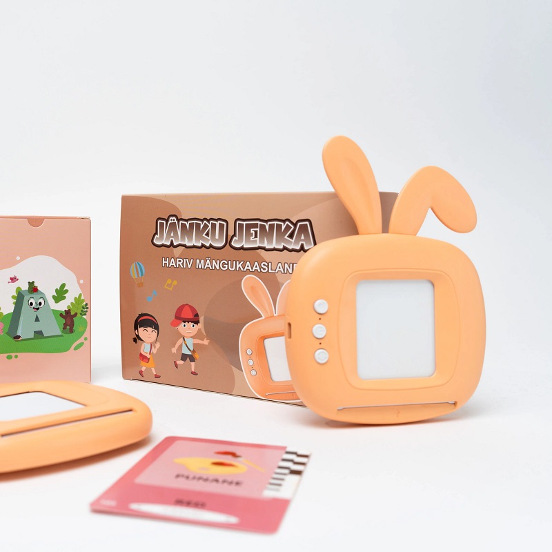 Interaktiivne mängukonsool „Jänku Jenka“ – eesti-inglise sõnamäng õppekaartidega