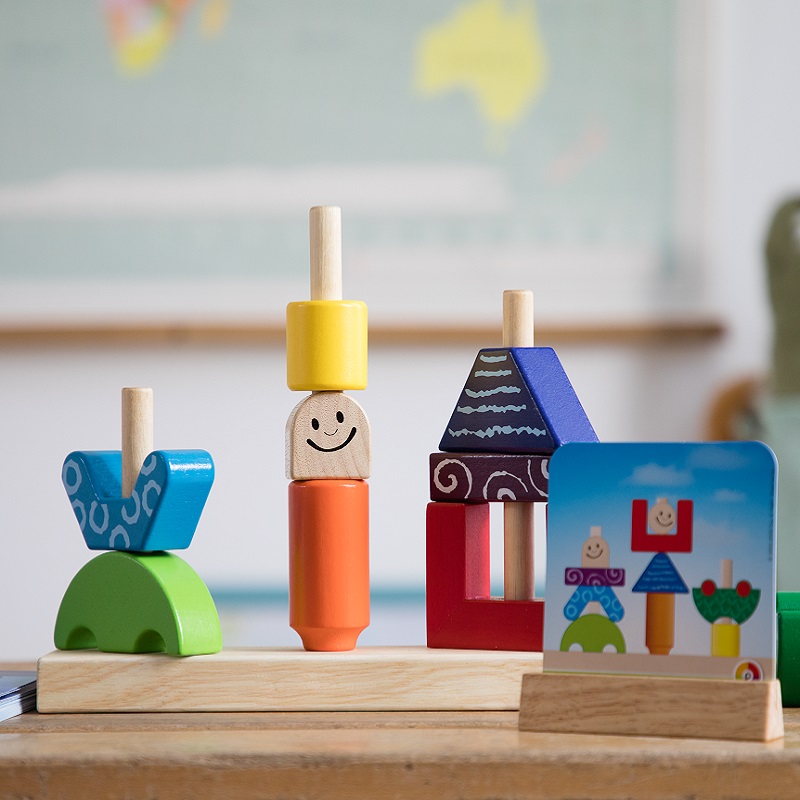 3D loogikamäng „Päev ja Öö“ – nuputamismäng väikelastele, mis arendab loogilist mõtlemist ja keskendumist.