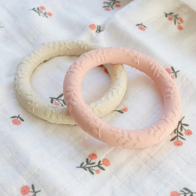 Silikoonist närimisrõngad – ideaalne valu ja sügeluse leevendamiseks beebide igemetele.