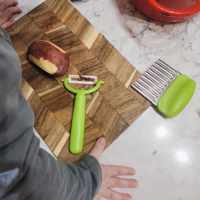 Laste suuruses koorimisnuga