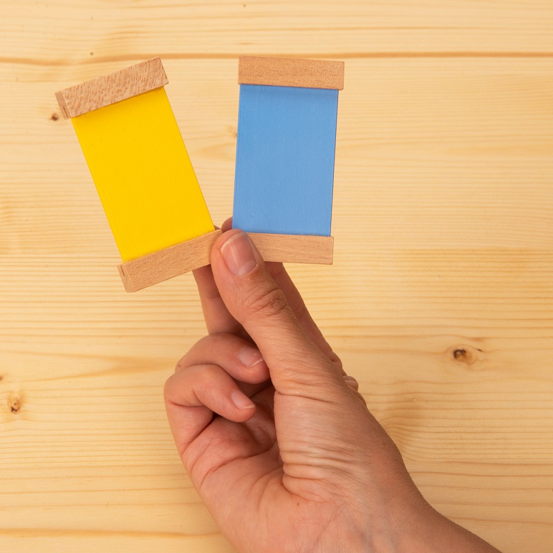 Montessori värvikarp 1 – põhivärvide õppimiseks ja eristamiseks.