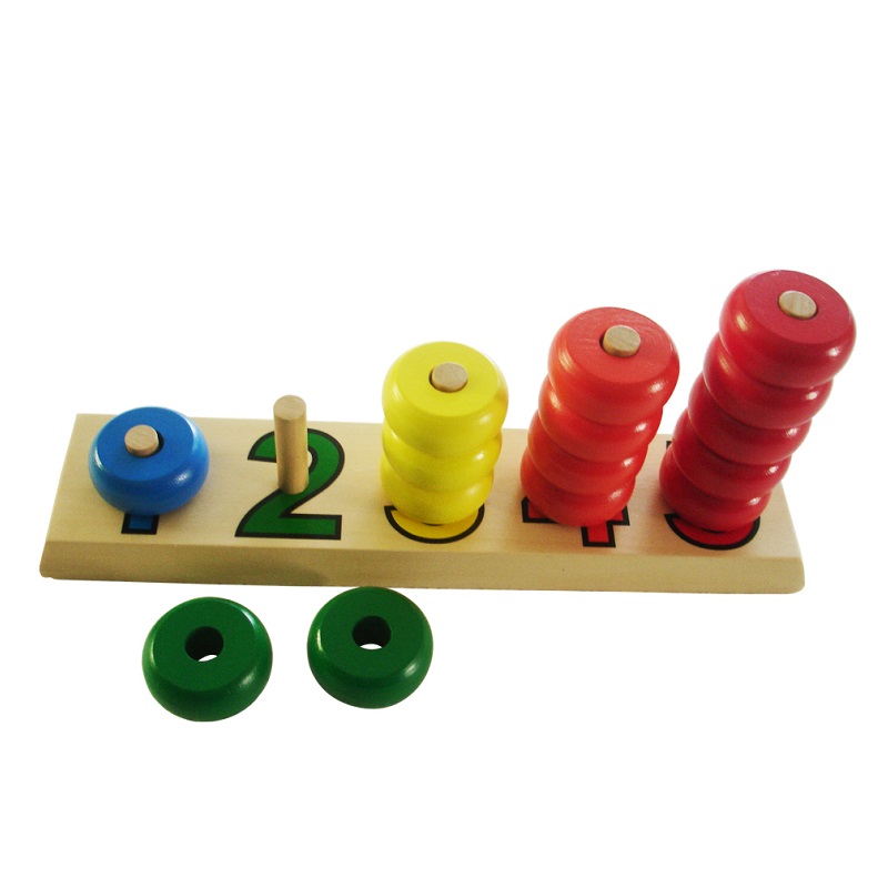 Värviliste rõngastega numbriline sorteerimismäng lastele