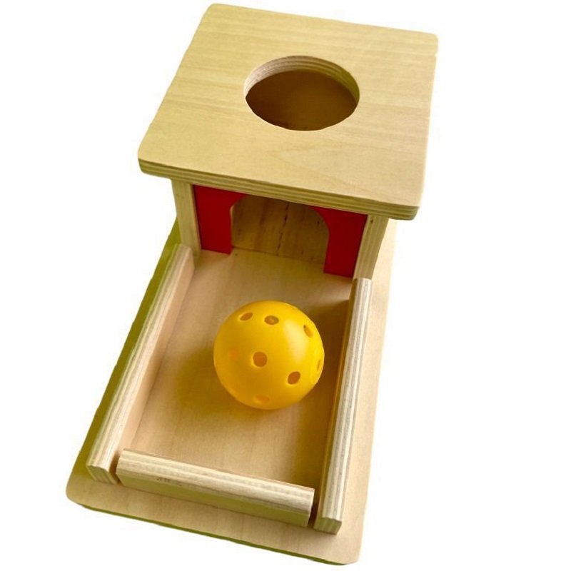 Montessori eseme jäävuse karp – palli kadumise ja taasleidmise mäng lapse arengu toetamiseks