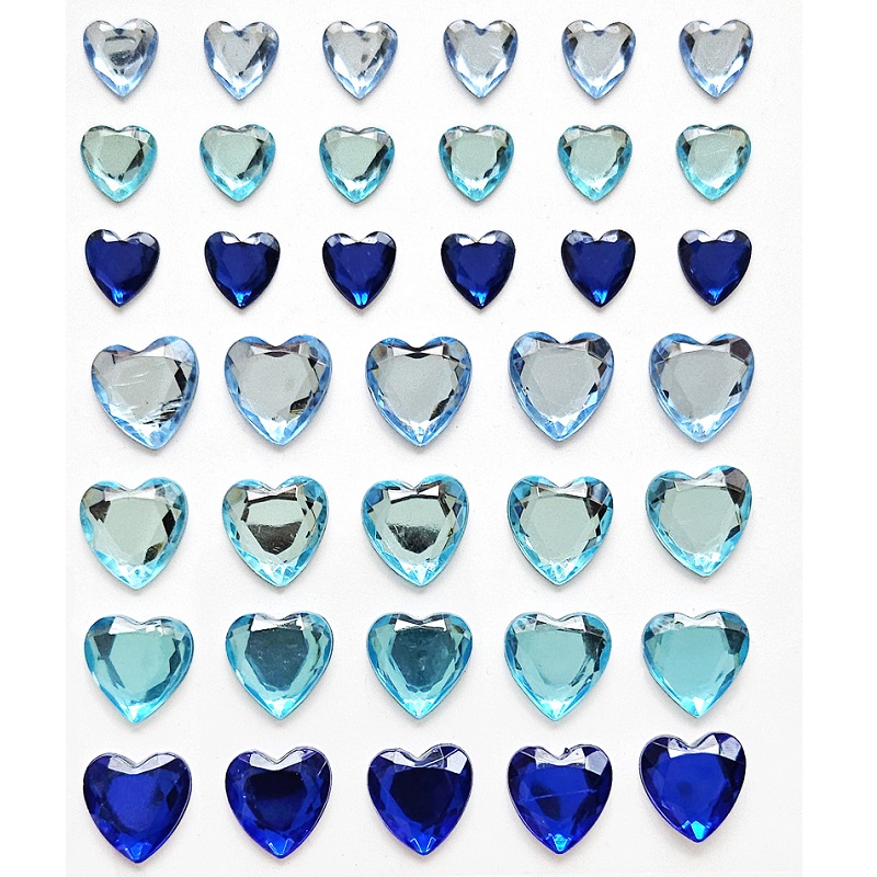 Ruumilise efektiga südamekujulised kristallkleebised