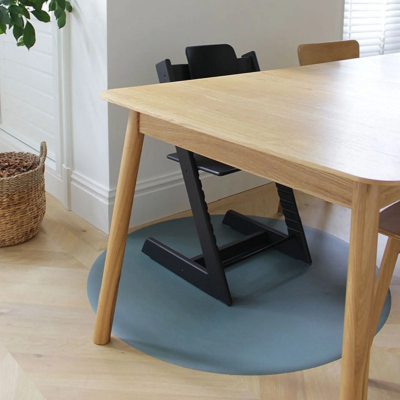 Eeveve põrandamatt – veekindel ja libisemiskindel kaitsematt igapäevaseks kasutamiseks.