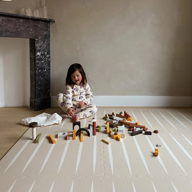 Eeveve puslematt – veekindel ja libisemiskindel mängu- ja treeningmatt.