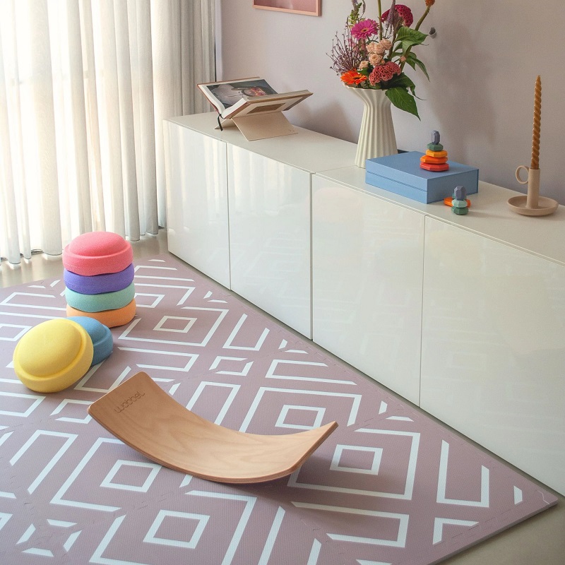 Eeveve puslematt – veekindel ja libisemiskindel mängu- ja treeningmatt.