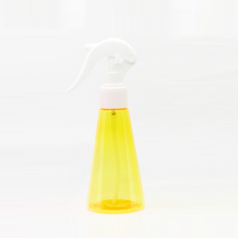 Lastele mõeldud spreipudel – ideaalne peenmotoorika ja iseseisvuse arendamiseks