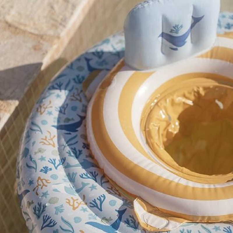 Täispuhutav beebide ujumisrõngas istmega