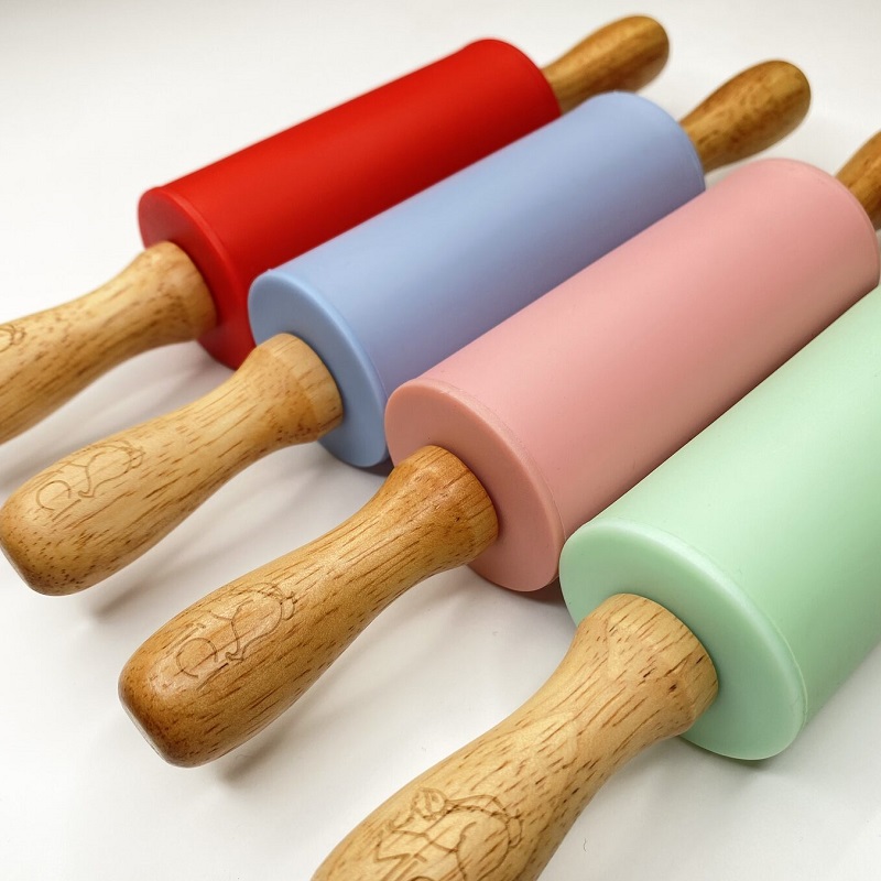 MĪCI silikoonist taignarull laste loovtegevusteks