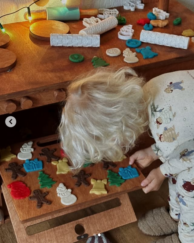 Looduslik ja ohutu MICI plastiliinivorm ja piparkoogivorm Looduslik ja ohutu MICI plastiliinivorm ja piparkoogivorm