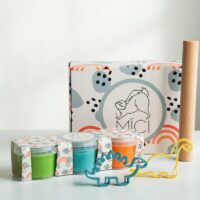 MĪCI kinkekomplekt dinosaurused kolme loodusliku plastiliini, rulli ja vormidega