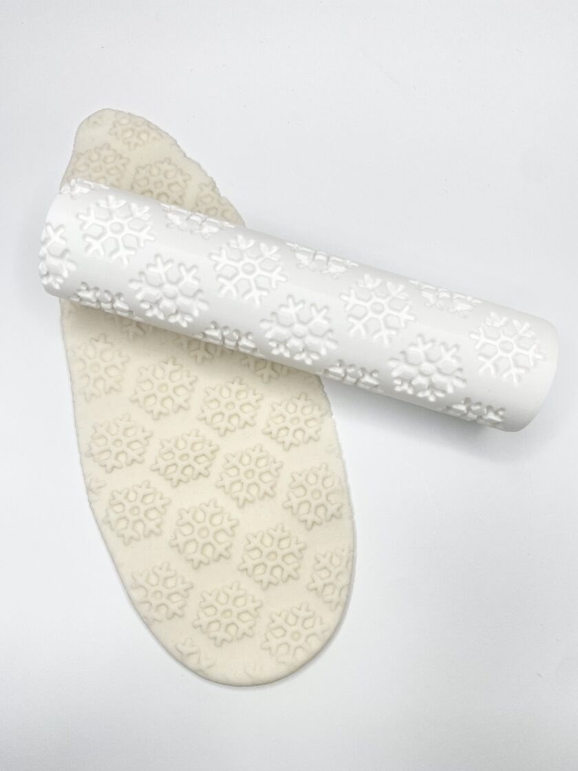 MĪCI mustrirull ja voolimisrull plastiliinia, küpsiste, piparkookide või kineetilise liivaga kasutamiseks