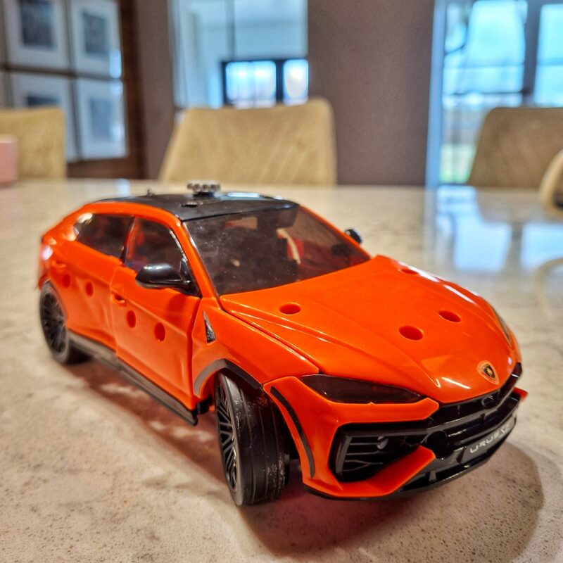 Lamborghini Urus SE konstruktori ehituskomplekt realistliku superauto mehhanismidega