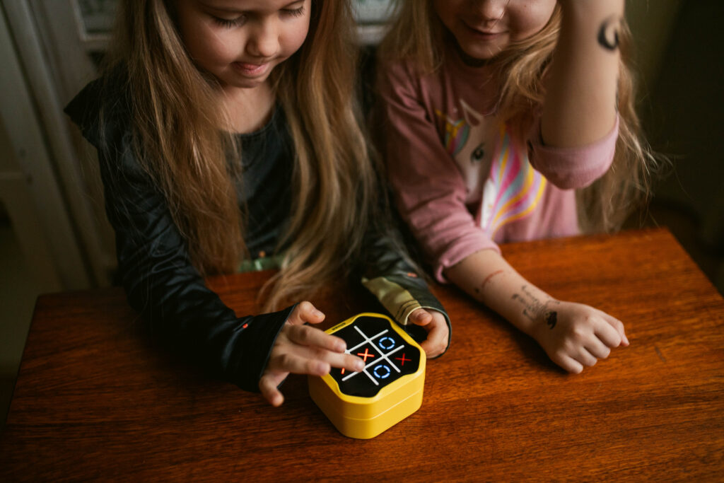 Nuputamismängud, mis arendavad lapsi ja köidavad kogu peret | Giiker & SmartGames | Lapseheaks.ee