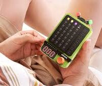 Super Decoder GiiKer De-Coder koodimurdmise mängukonsool lastele
Taskusuurune loogikamäng – 4-värvilise koodi murdmine 7 käiguga Super Decoder GiiKer De-Coder koodimurdmise mängukonsool lastele Taskusuurune loogikamäng – 4-värvilise koodi murdmine 7 käiguga