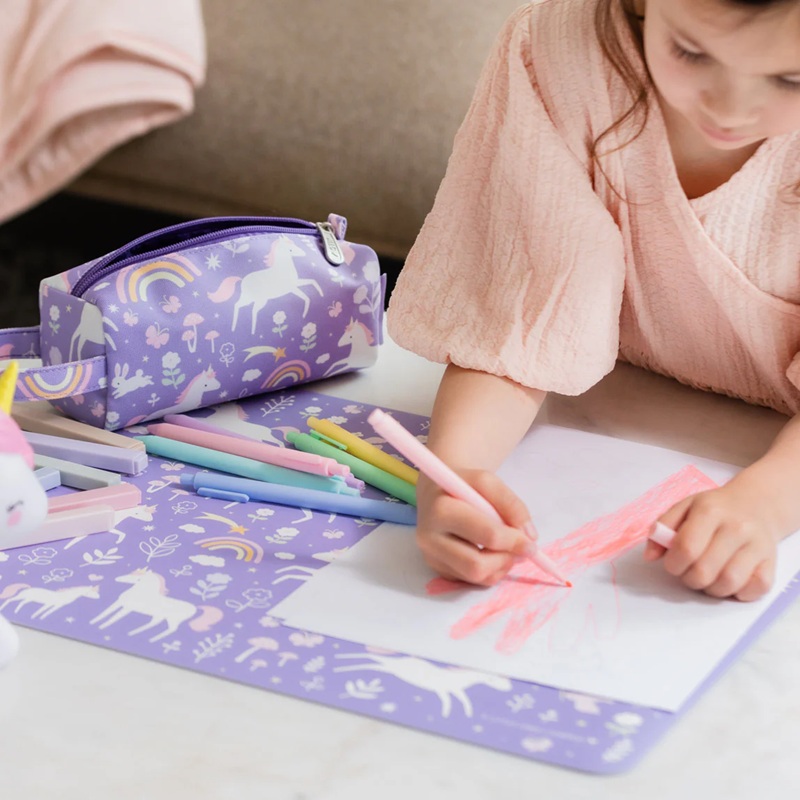 A Little Lovely Company lauamatt vinüülist 45x34 cm