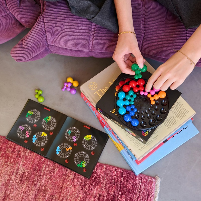 Kaasaskantava karbiga SmartGames Deluxe IQ Ring loogikamäng