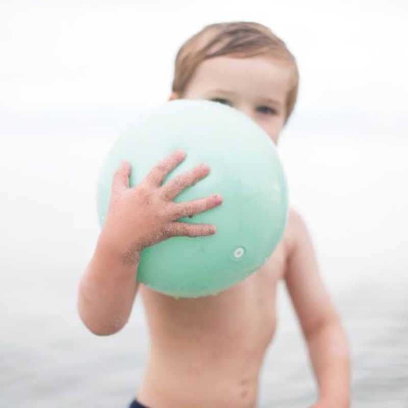 Täispuhutav silikoonist ja kokku rullitav Scrunch pall lastele õue ja tuppa