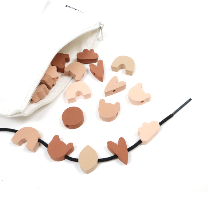 vanPauline Nöörimismäng hoiukotiga – helmeste lükkimine ja peenmotoorika