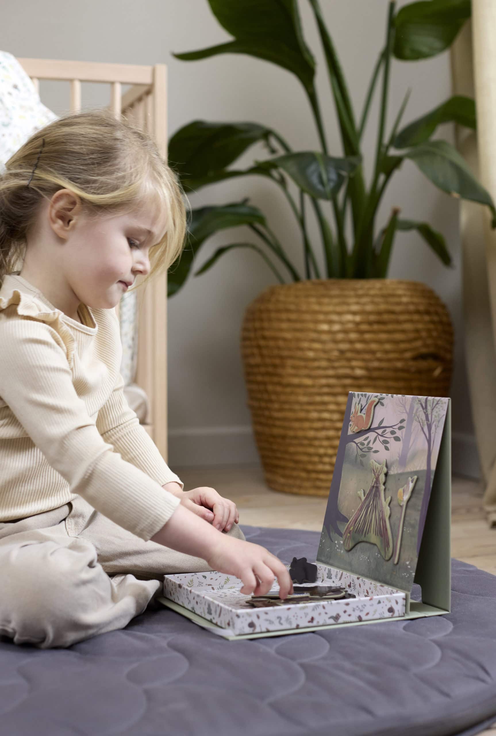 Kaasaskantav reisile kaasa FILIBABBA Forest Fun magnetmäng lastele metsaseikluste loomiseks Kaasaskantav reisile kaasa FILIBABBA Forest Fun magnetmäng lastele metsaseikluste loomiseks