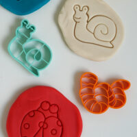 Mici aiateemaline voolimismassi vorm lapse sensoorseks mänguks Mici aiateemaline voolimismassi vorm lapse sensoorseks mänguks