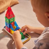 Cleverclixx Mini Tiles Rainbow magnetklotsid metallkarbis reisile kaasa