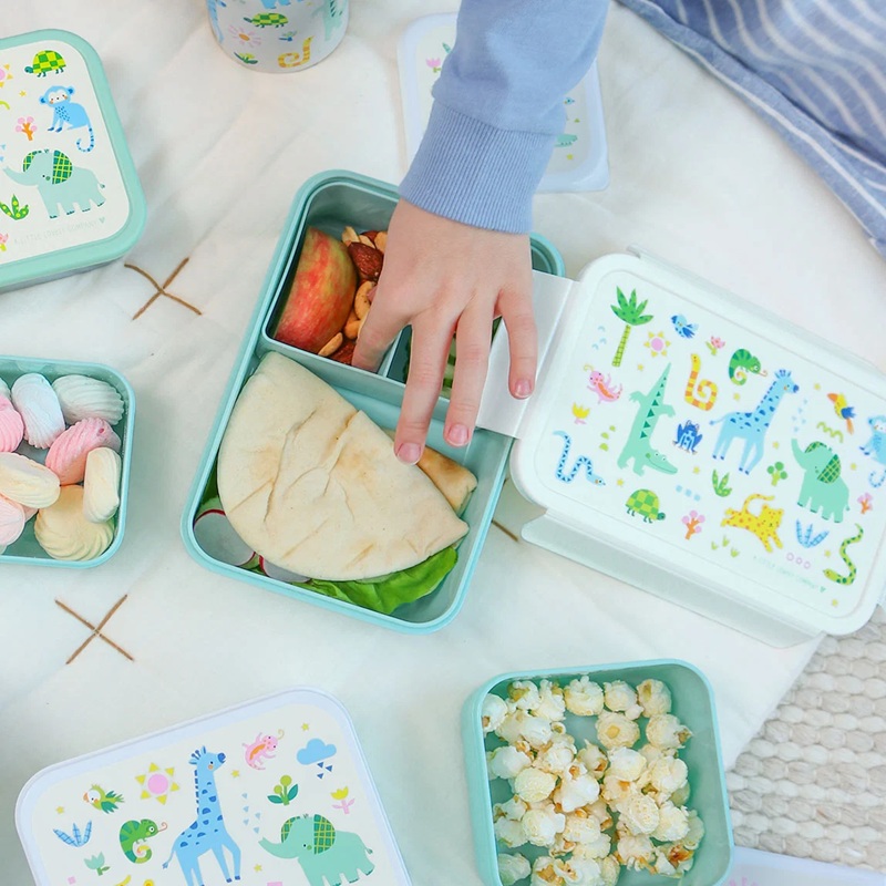 A Little Lovely Company bento-lõunakarp lapsele Robotimustriga laste lõunakarp eemaldatava kahe lahtriga sisuga