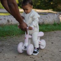 Little Dutch esimene kokkupandav jooksuratas lapsele