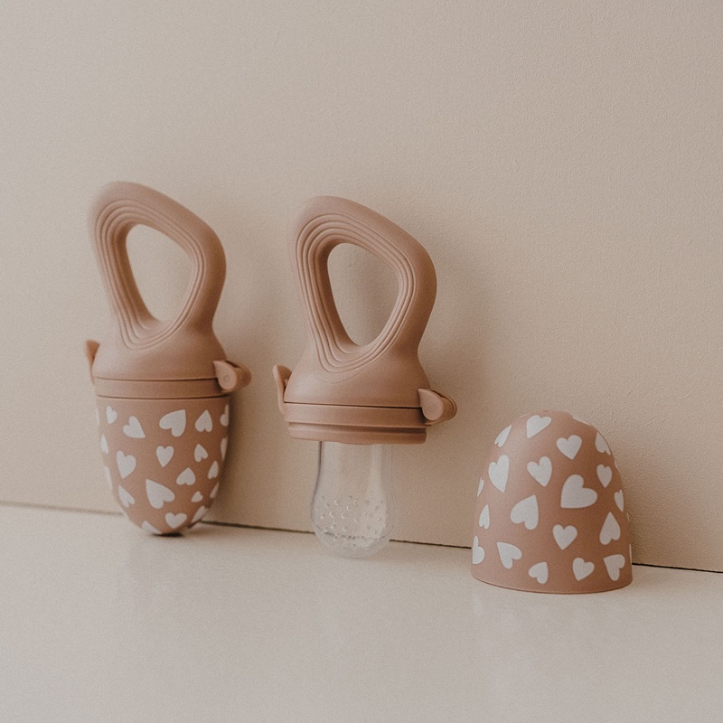 Zakuw toiduluti komplekt – elegantne ja ohutu söögilutt beebile uute maitsete avastamiseks.