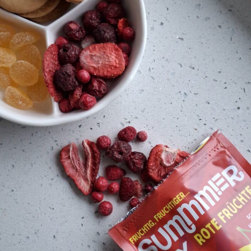 SUMMMER külmkuivatatud punaste marjade mix 25 g