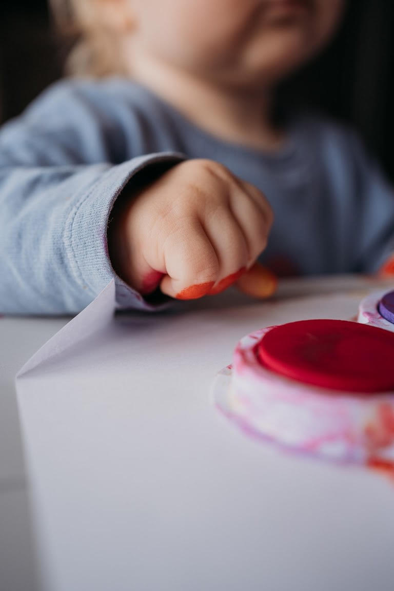 ohutud näpuvärvid vesivärvid guaššvärvid joonistustarbed kunstivahendid lapsele crea lign näpuvärvidega komplekt värvikomplekt