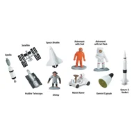 realistlike inimfiguuride kompelkt kosmos astronaut