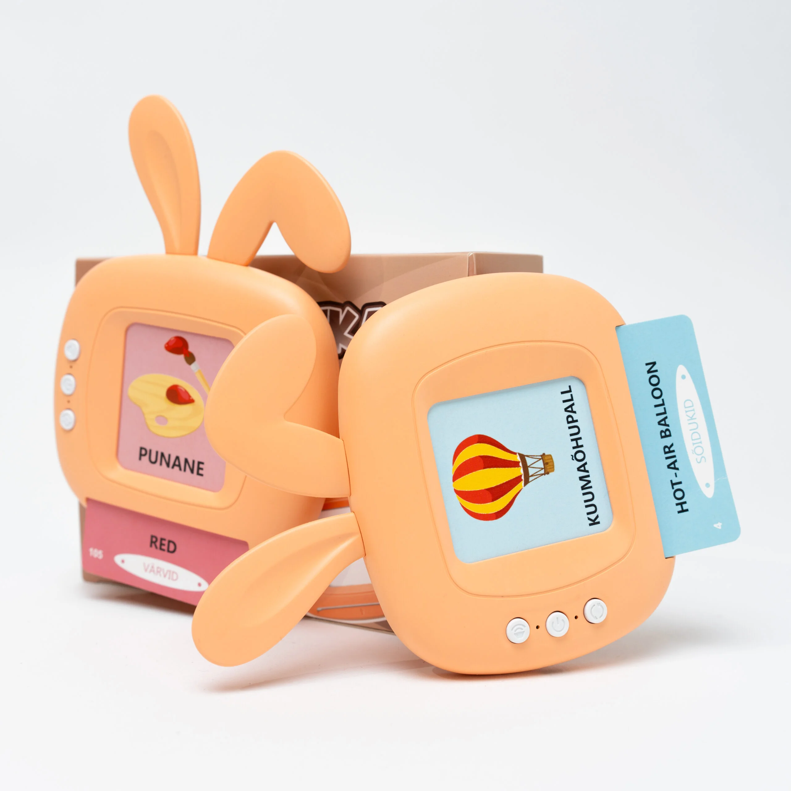 Interaktiivne mängukonsool „Jänku Jenka“ – eesti-inglise sõnamäng õppekaartidega