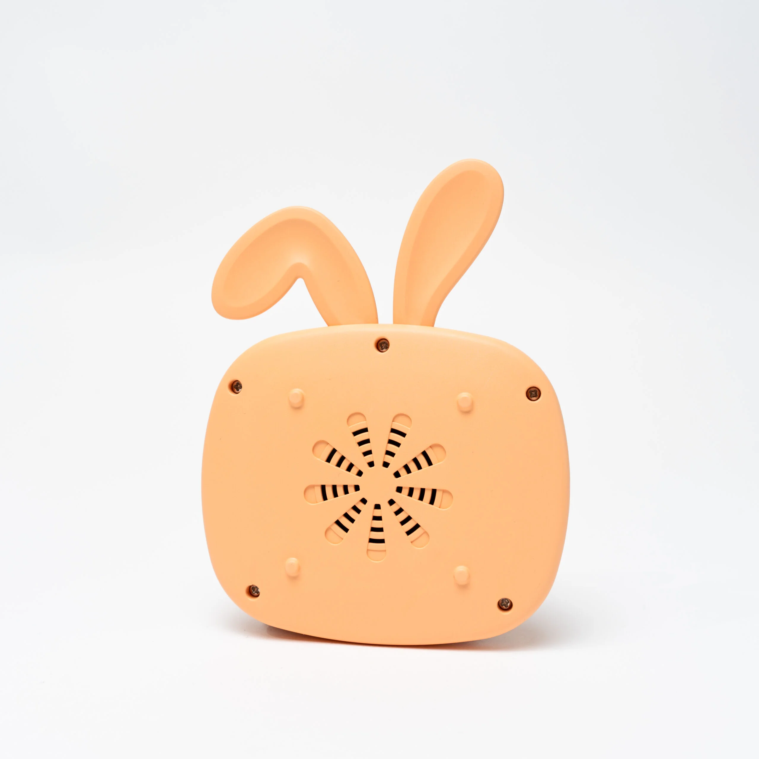 Interaktiivne mängukonsool „Jänku Jenka“ – eesti-inglise sõnamäng õppekaartidega