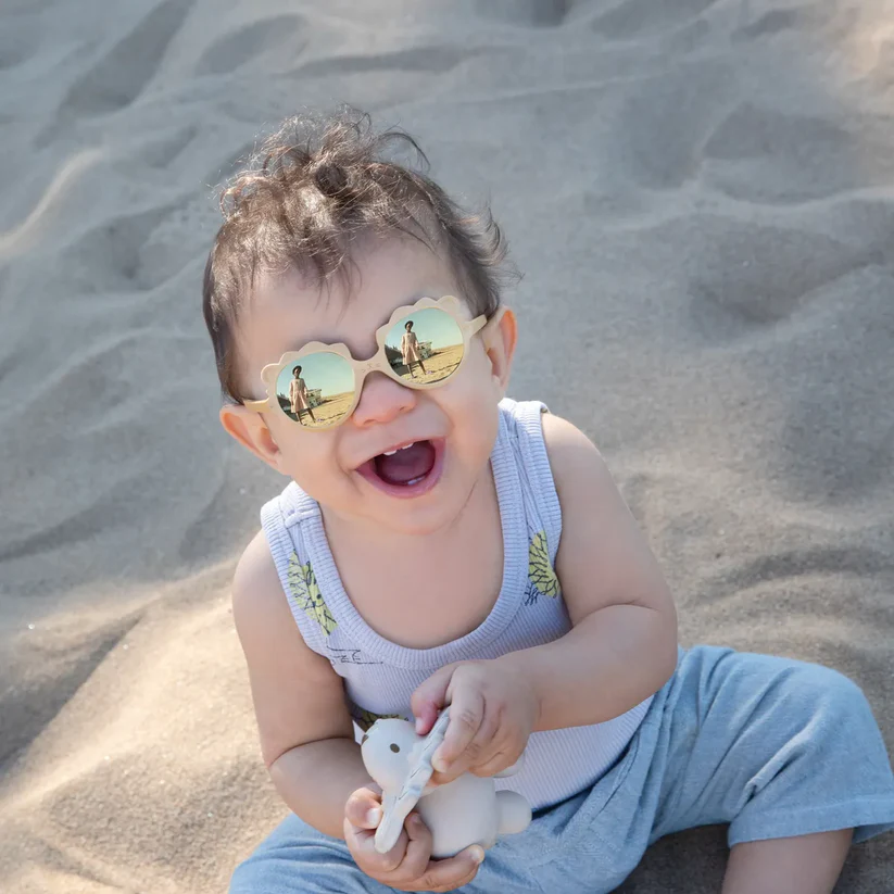 Kietla Lion päikeseprillid – purunematu raamiga beebiprillid