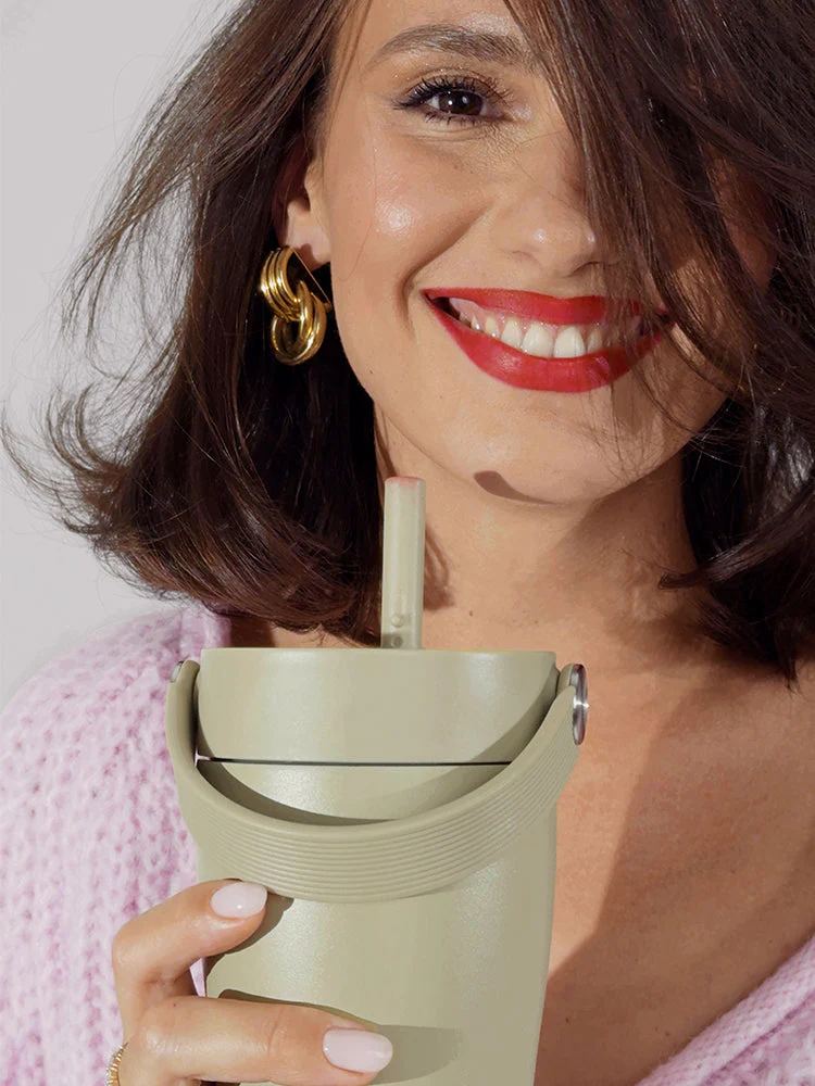 EQUA roostevabast terasest termospudel Carry Cup kõrrega ja puhastusharjaga