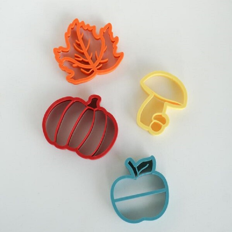 Looduslik ja ohutu MICI plastiliinivorm ja piparkoogivorm vahtraleht