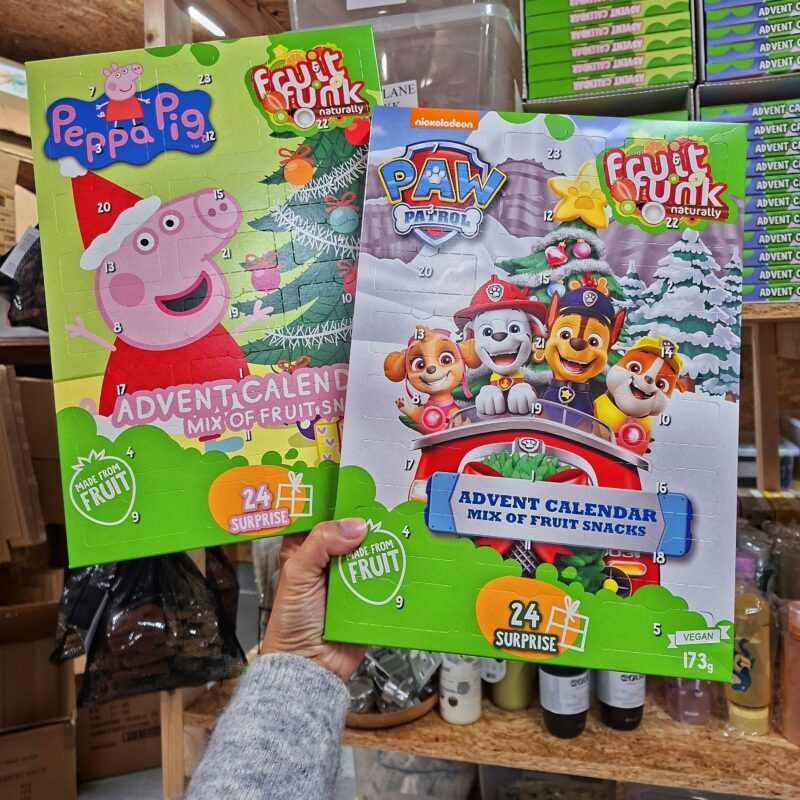 Naturaalne ja ilma lisatud suhkruta advendikalender "Põrsas Peppa" koos üllatusega