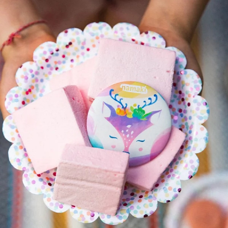 Namaki orgaaniline meigikomplekt koos öökullipeegliga COSMOS Organic sertifikaadiga vegan meigikomplekt lastele