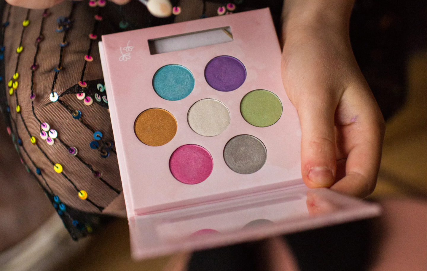 Namaki suur meigikomplekt lauvärvi, huulepulga ja küünelakkidega Looduslik ja vegan lastekosmeetika kinkekomplekt