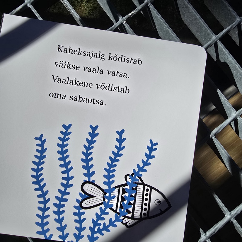 Raamat „Tita esimesed lood“ – beebi esimene ettelugemisraamat Mustvalgete piltidega pappraamat beebile