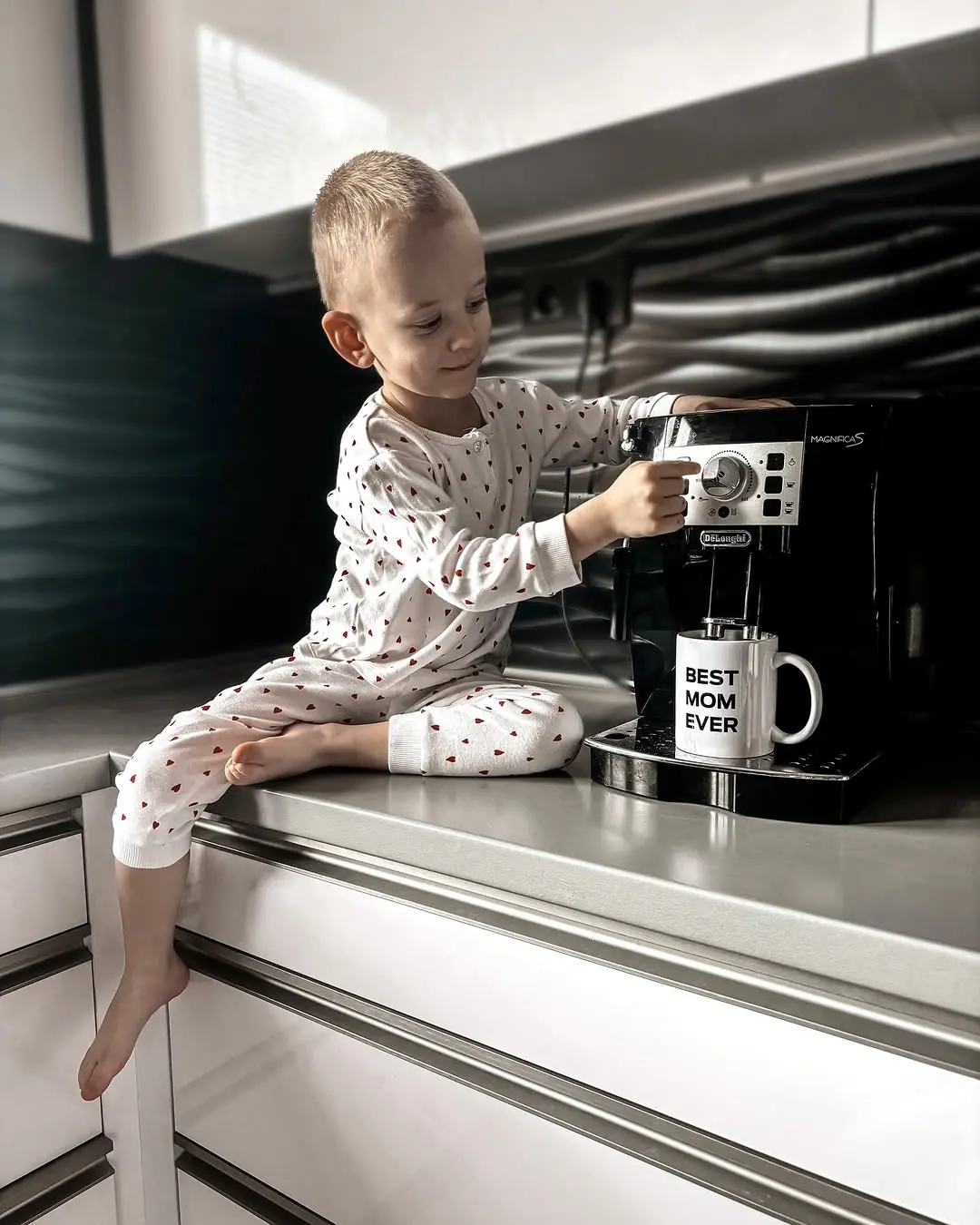 seik disainkruus ja kingiidee "Imeline Elu" tass sõbrapäevaks, jõuludeks või tähtsaks sündmuseks