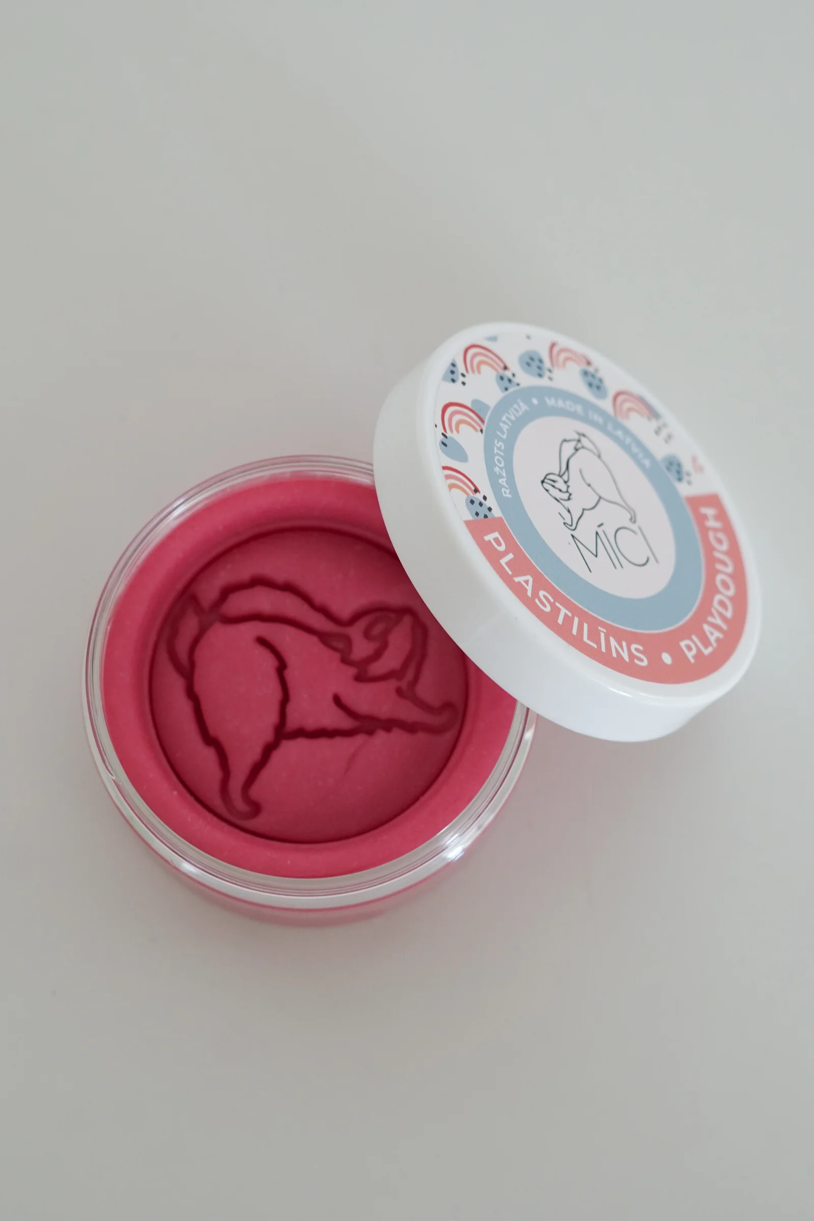MICI voolimiskomplekt plastiliinide ja vormidega