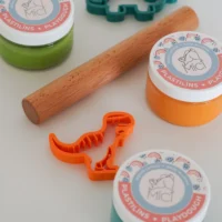 MICI voolimiskomplekt plastiliinide ja vormidega