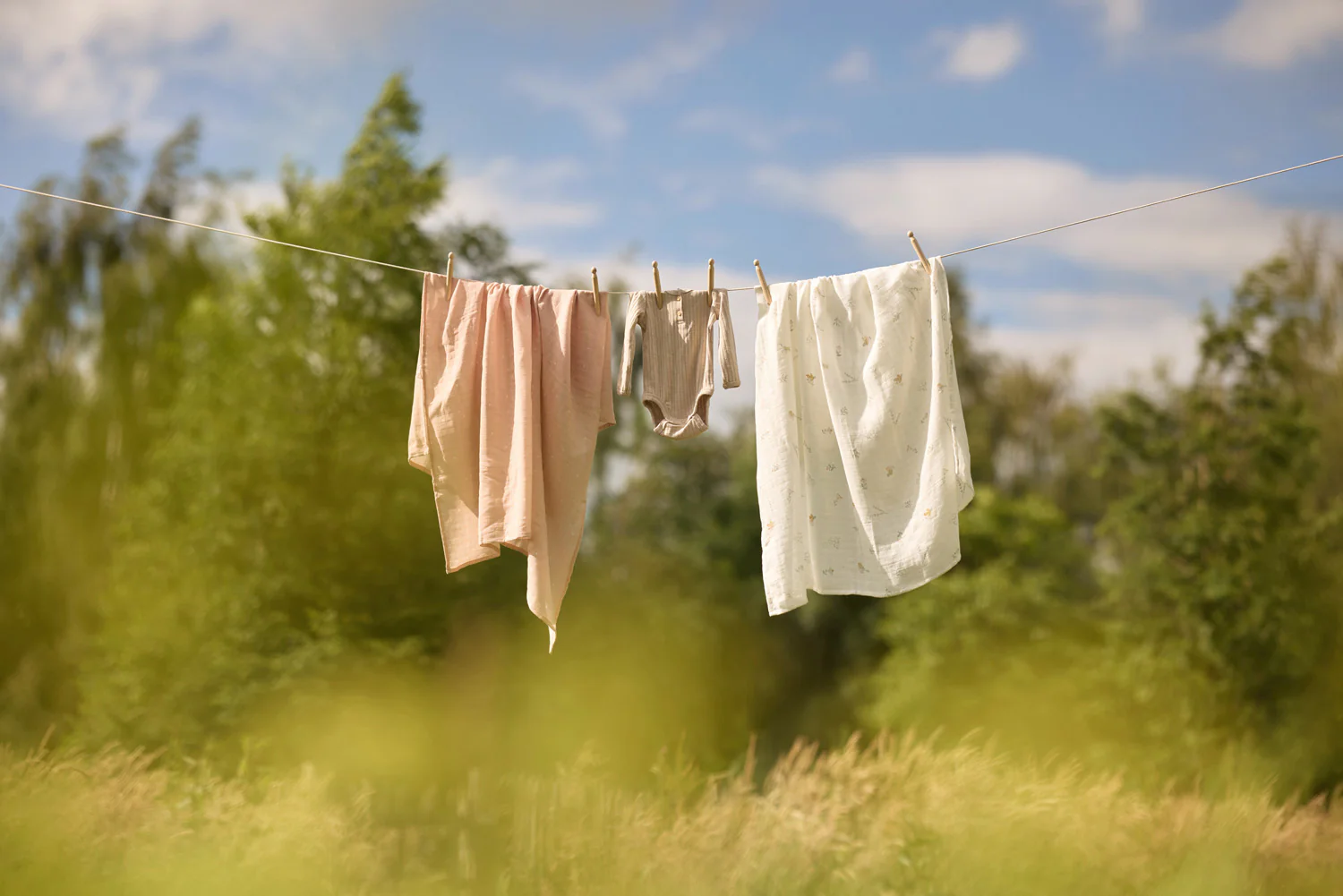 Jollein musliinist beebitekid ja ilalapid